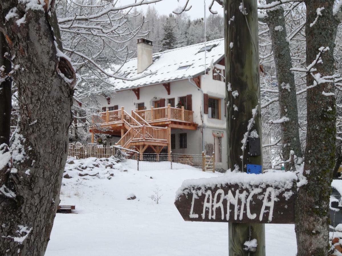 Maison d'hôtes l'Arnica La Bréole Extérieur photo